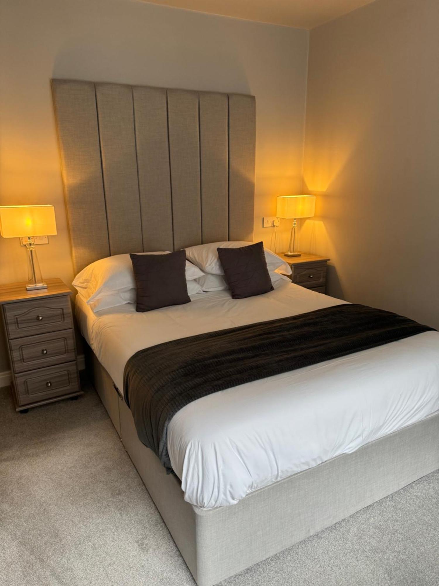 Beach House Apartment On Ground Floor With Sea View - Pet Friendly Cleveleys Eksteriør bilde